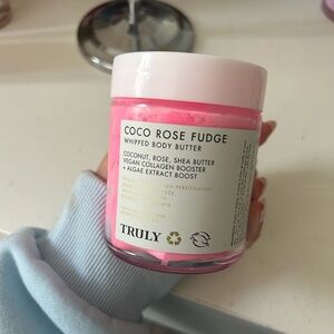 Truly Coco Rose Fudge